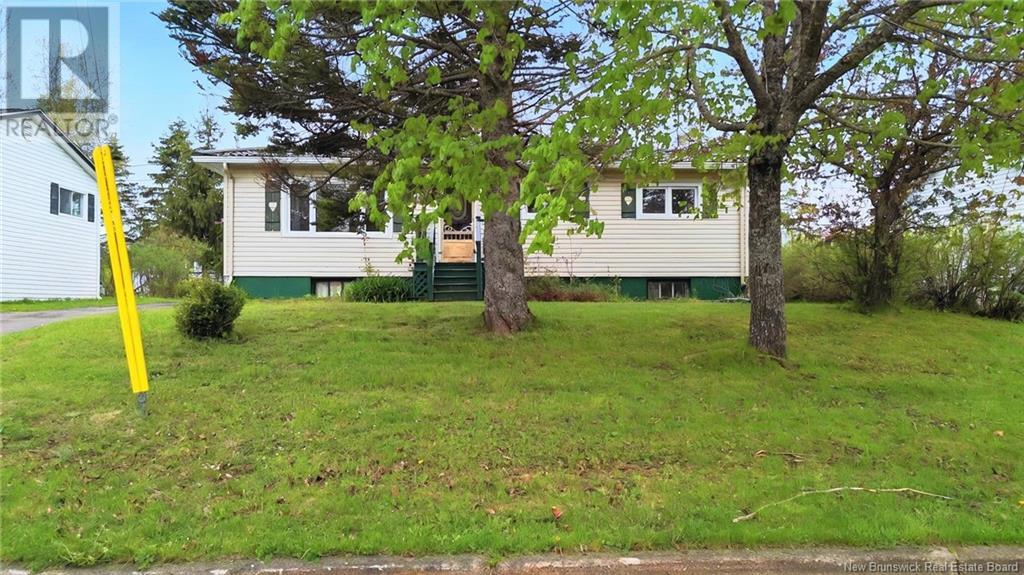12 Borden Street, Riverview, New Brunswick  E1B 3N8 - Photo 2 - NB119173