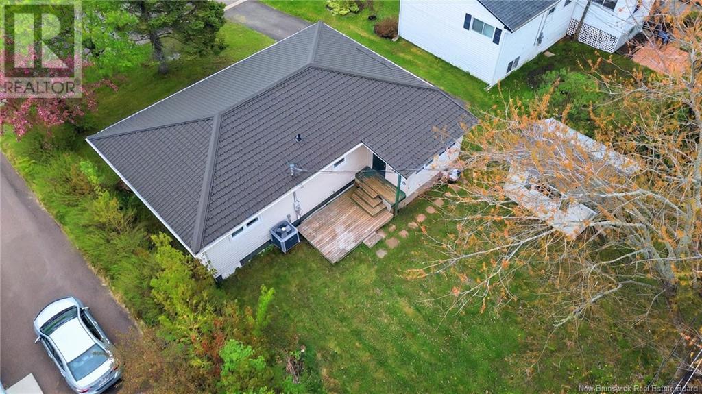 12 Borden Street, Riverview, New Brunswick  E1B 3N8 - Photo 5 - NB119173