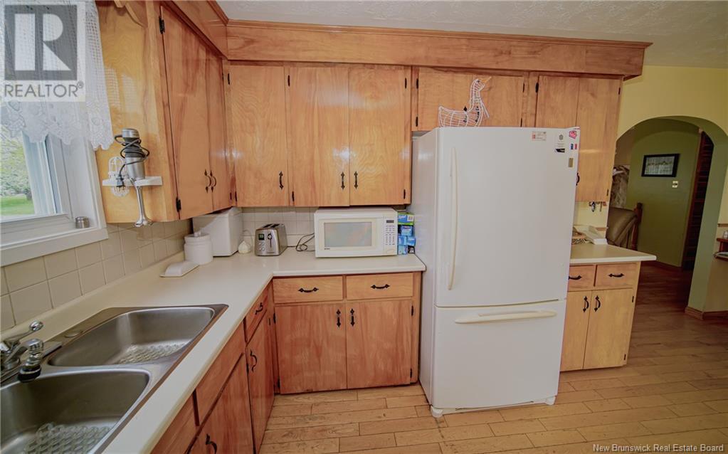 168 Mcgregor Street, Fredericton, New Brunswick  E3G 7V5 - Photo 5 - NB119201
