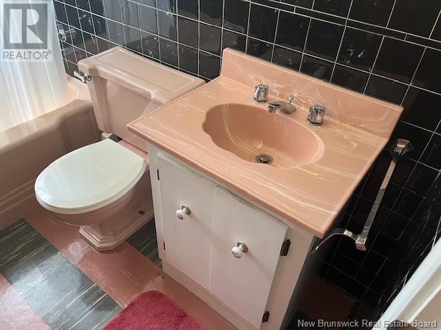416 Montgomery Street, Fredericton, New Brunswick  E3B 2X5 - Photo 22 - NB118481