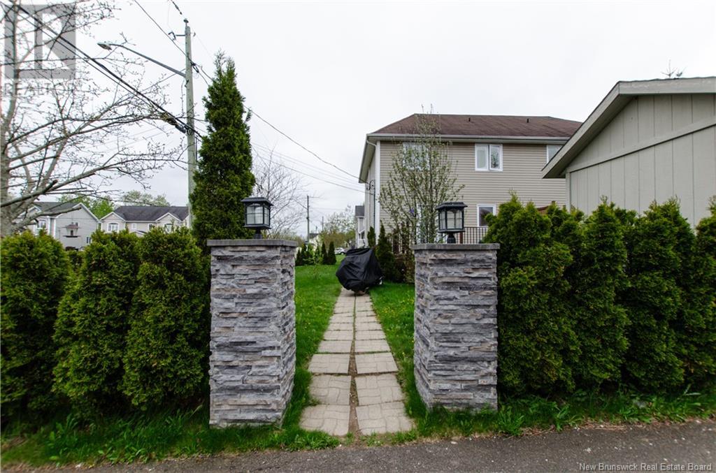 62 Christopher Crescent, Moncton, New Brunswick  E1G 0A5 - Photo 3 - NB119139