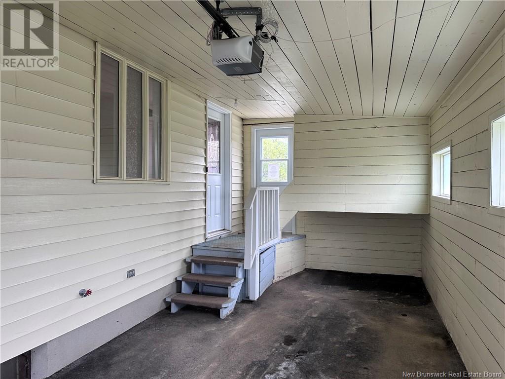 13 Rue Violette, Grand-Sault/grand Falls, New Brunswick  E7E 1Z8 - Photo 3 - NB118725
