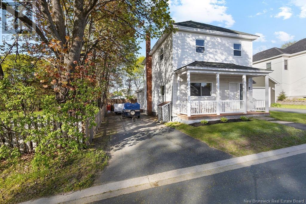 43 Princess Street, Miramichi, New Brunswick  E1N 2K4 - Photo 3 - NB119208