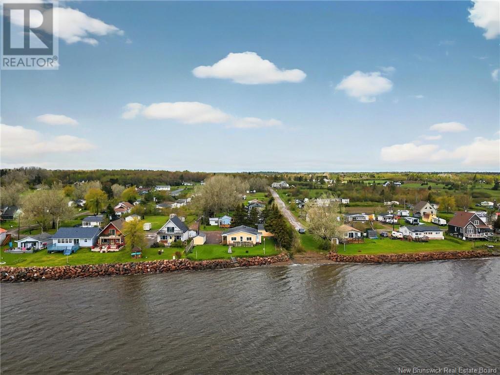 14 De La Mer Boulevard, Cocagne, New Brunswick  E4R 2L7 - Photo 2 - NB119172