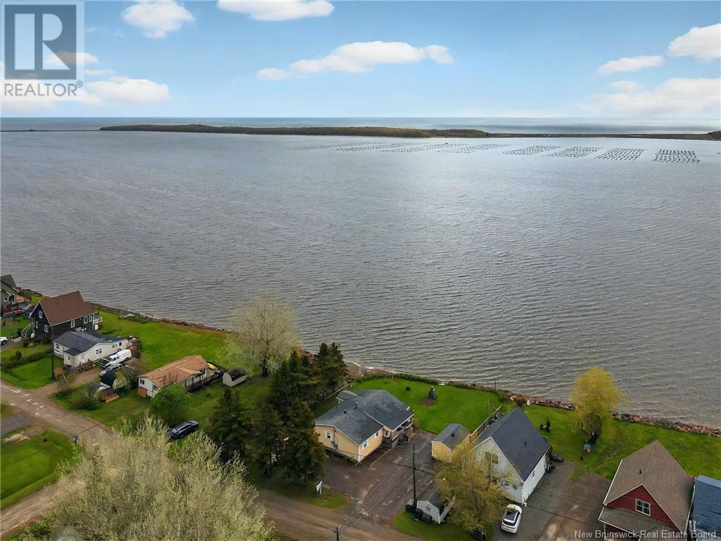 14 De La Mer Boulevard, Cocagne, New Brunswick  E4R 2L7 - Photo 3 - NB119172