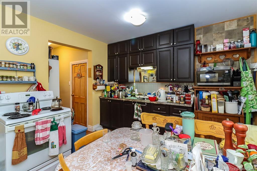 80-82 Peter Street, Sussex, New Brunswick  E4E 2J6 - Photo 13 - NB119219