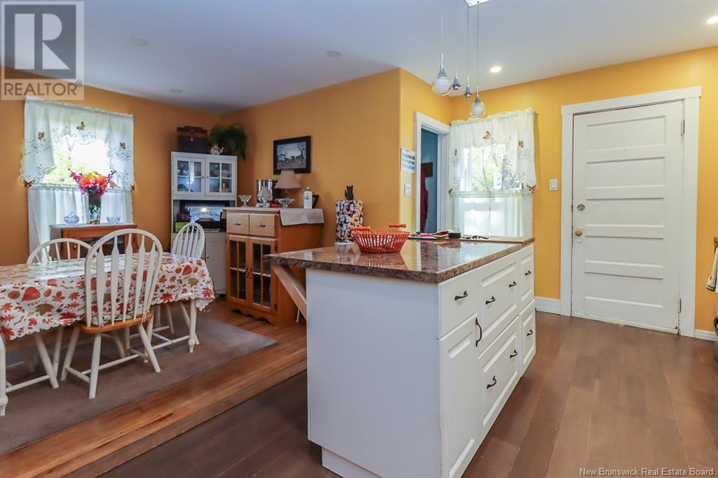 80-82 Peter Street, Sussex, New Brunswick  E4E 2J6 - Photo 34 - NB119219