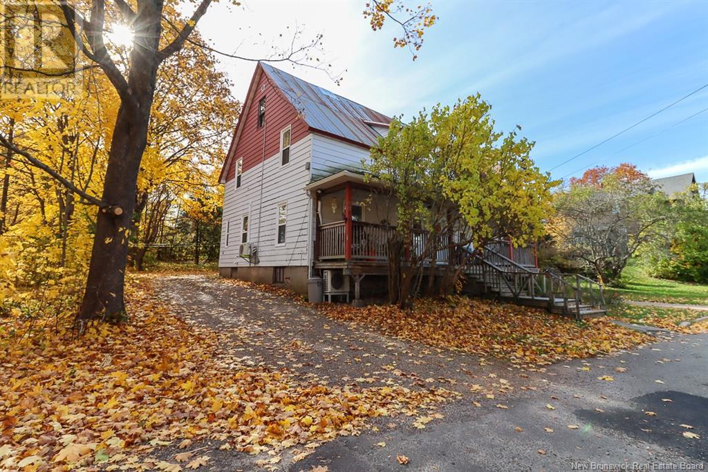 80-82 Peter Street, Sussex, New Brunswick  E4E 2J6 - Photo 46 - NB119219