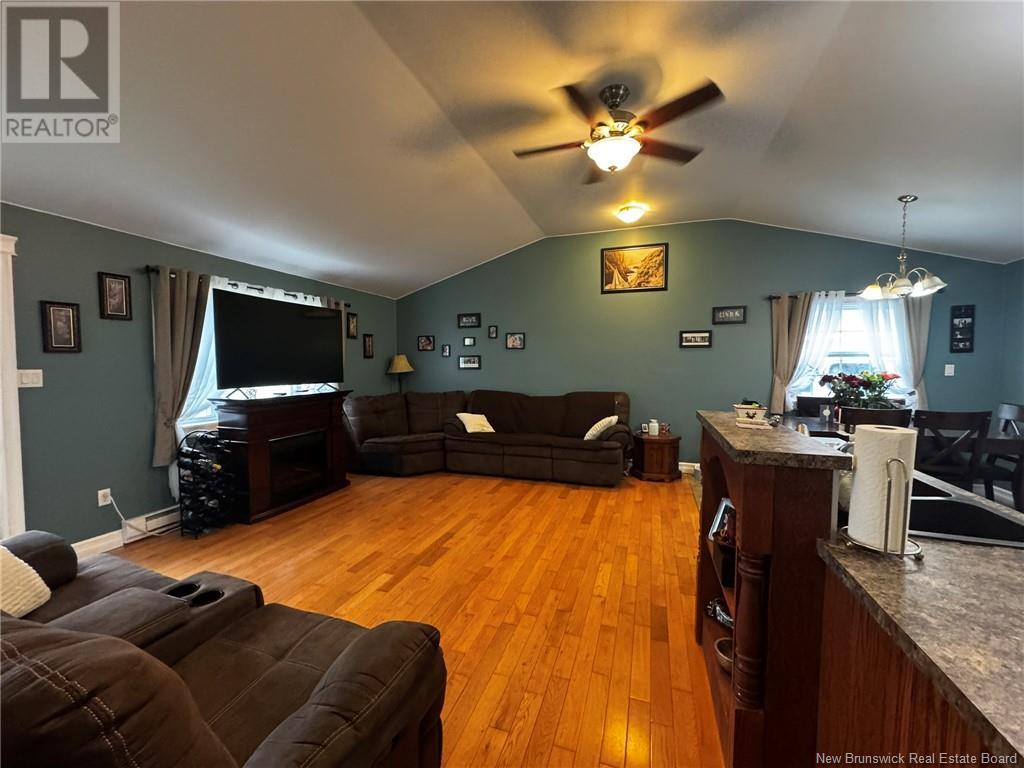 168 Mccosh Crescent, Miramichi, New Brunswick  E1V 5W8 - Photo 12 - NB119221