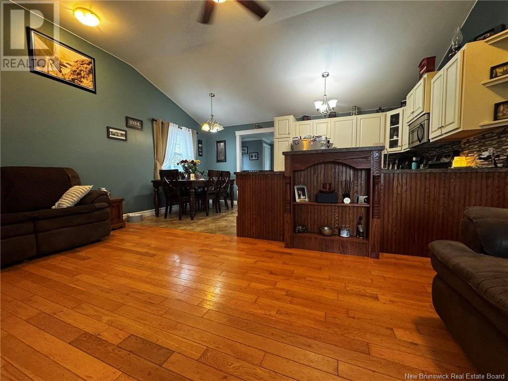 168 Mccosh Crescent, Miramichi, New Brunswick  E1V 5W8 - Photo 9 - NB119221