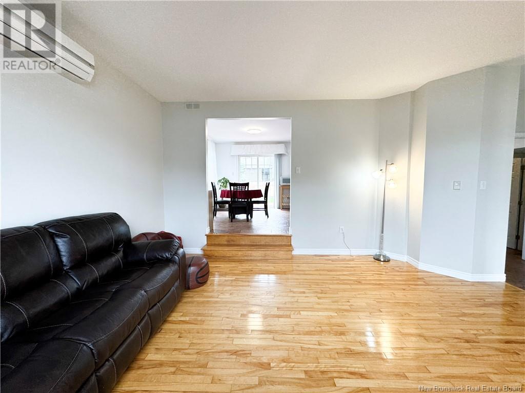 31 Francis Street, Moncton, New Brunswick  E1A 7G8 - Photo 9 - NB119188