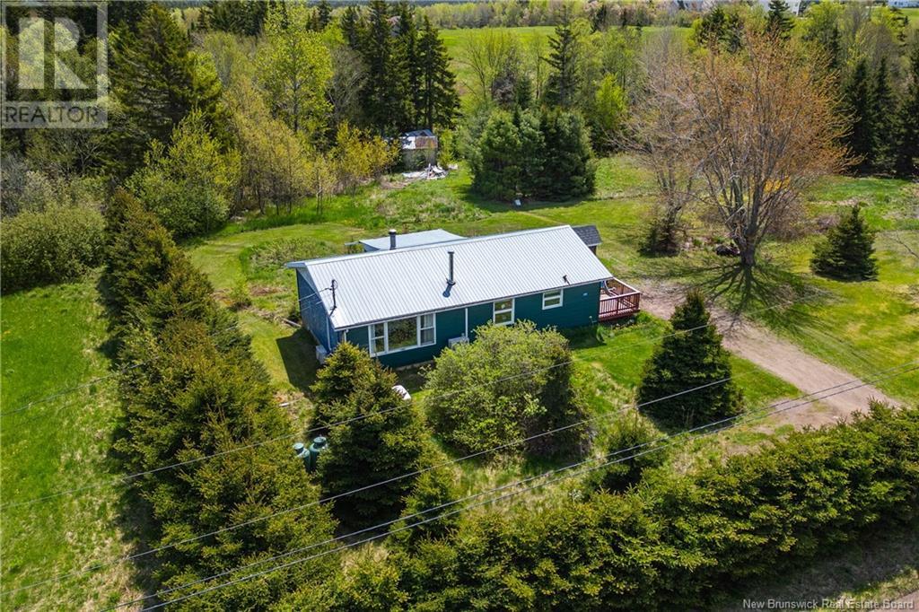 119 Stanley Drive, Sackville, New Brunswick  E4L 1R1 - Photo 2 - NB119158