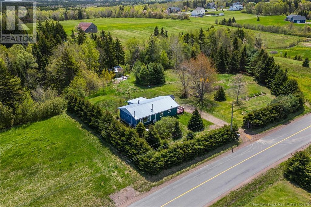 119 Stanley Drive, Sackville, New Brunswick  E4L 1R1 - Photo 3 - NB119158