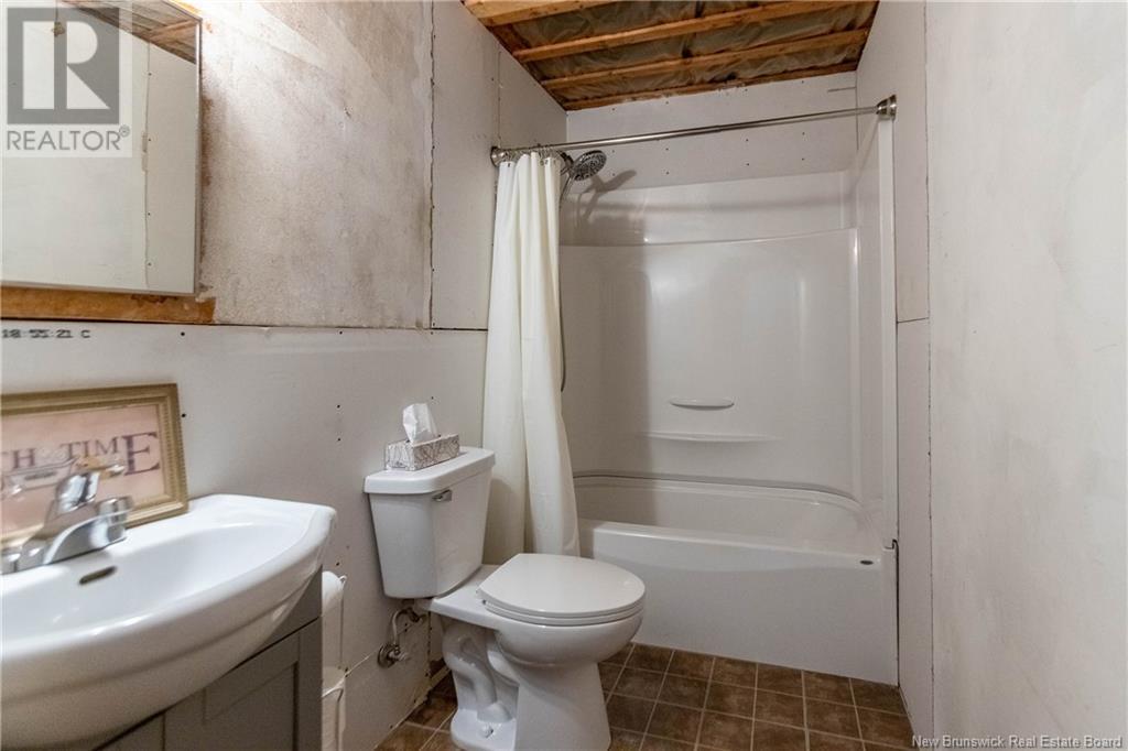 21 Kirk Street, Sackville, New Brunswick  E4L 3E3 - Photo 20 - NB119157