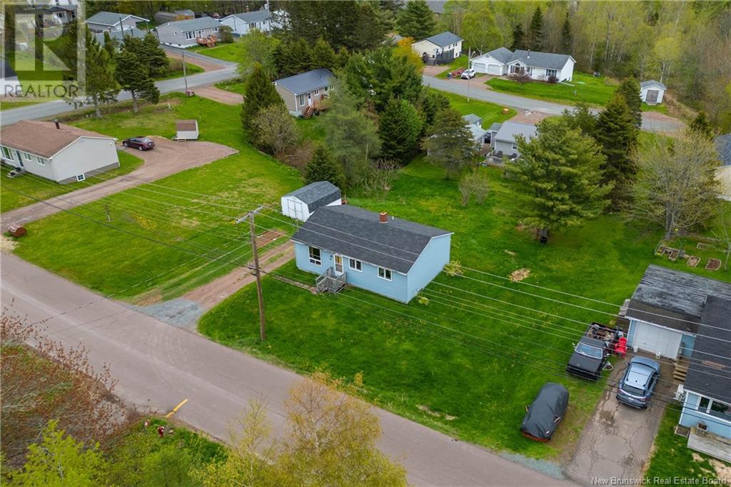21 Kirk Street, Sackville, New Brunswick  E4L 3E3 - Photo 3 - NB119157