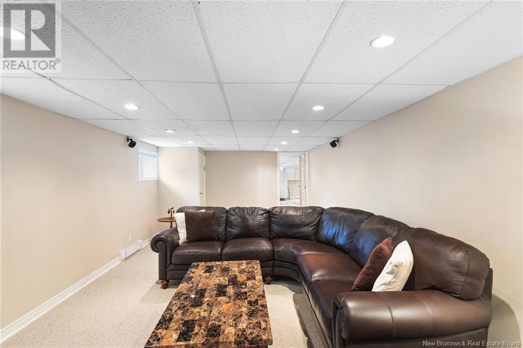 261 Edinburgh Street, Fredericton, New Brunswick  E3B 2E1 - Photo 39 - NB119105