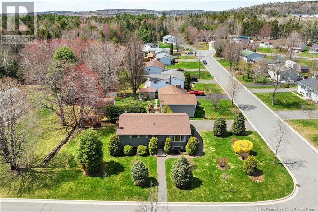 5 Shibu Court, Fredericton, New Brunswick  E3A 4T6 - Photo 3 - NB119250
