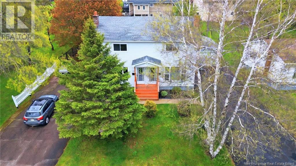 578-580 Guy Avenue, Dieppe, New Brunswick  E1A 4V7 - Photo 4 - NB119260