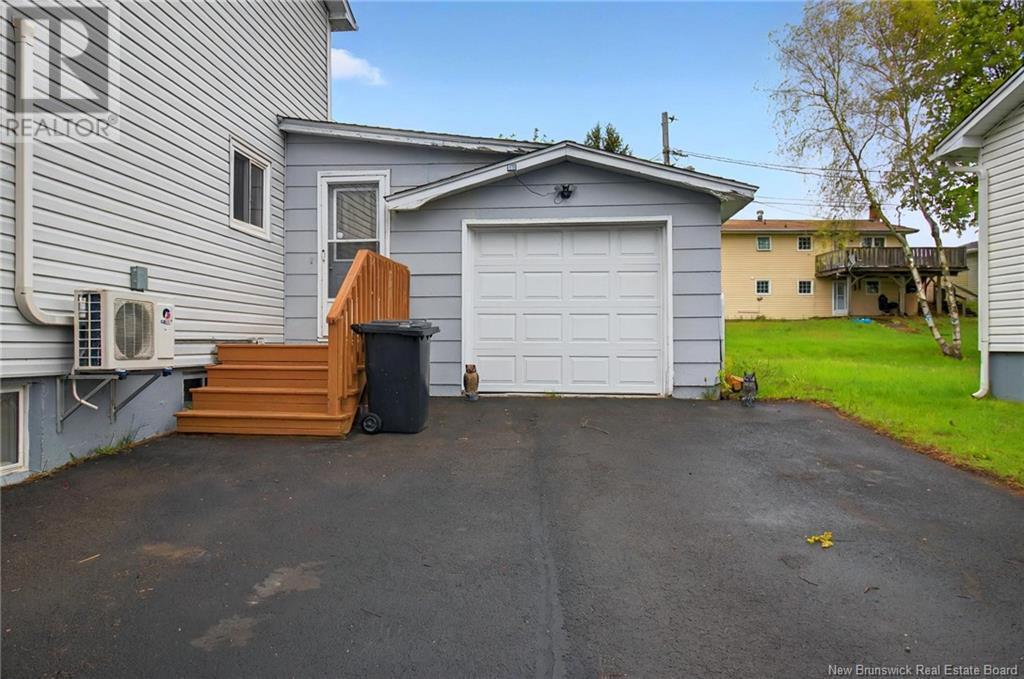 578-580 Guy Avenue, Dieppe, New Brunswick  E1A 4V7 - Photo 45 - NB119260