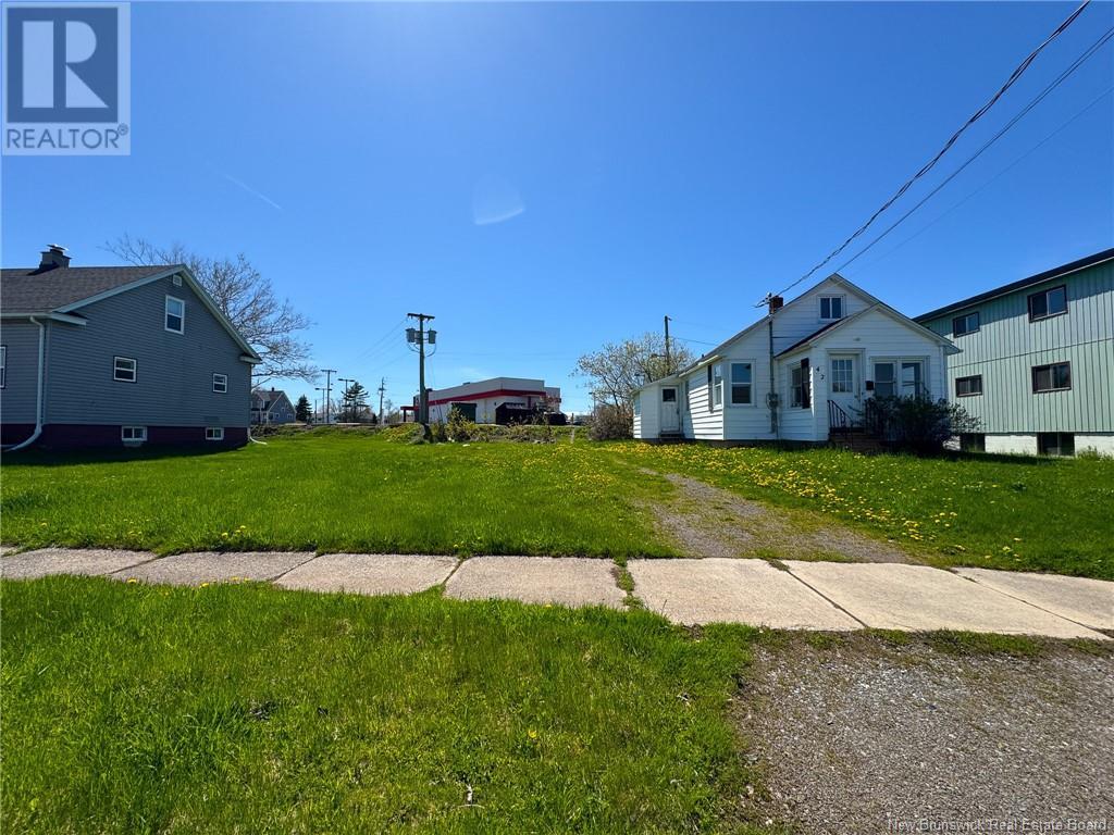 38 & 42 Terris Avenue, Moncton, New Brunswick  E1C 7P3 - Photo 4 - NB118535