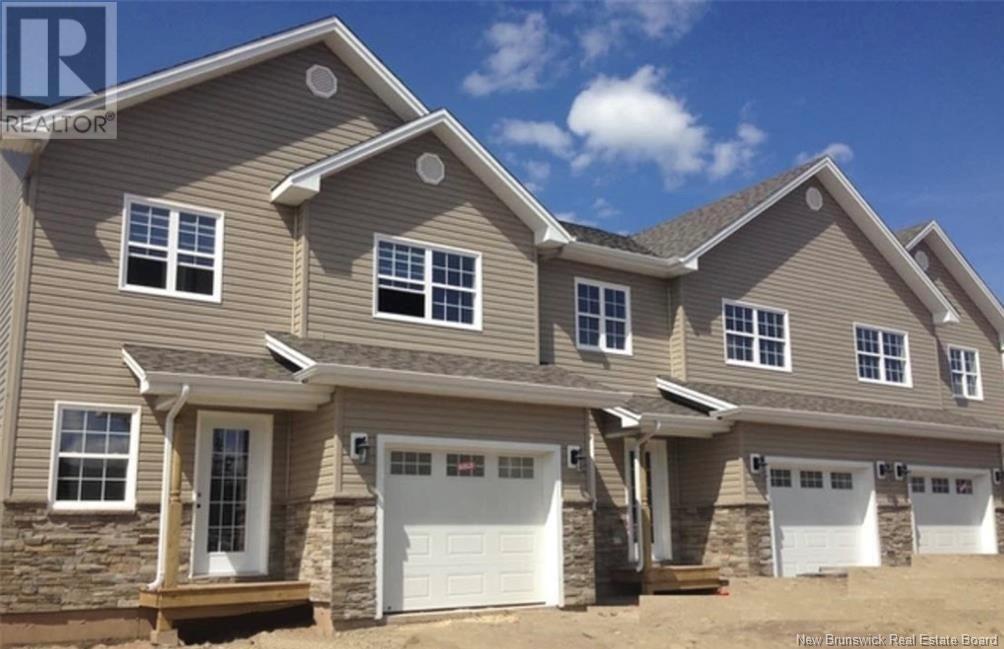 52 Rochefort, Dieppe, New Brunswick