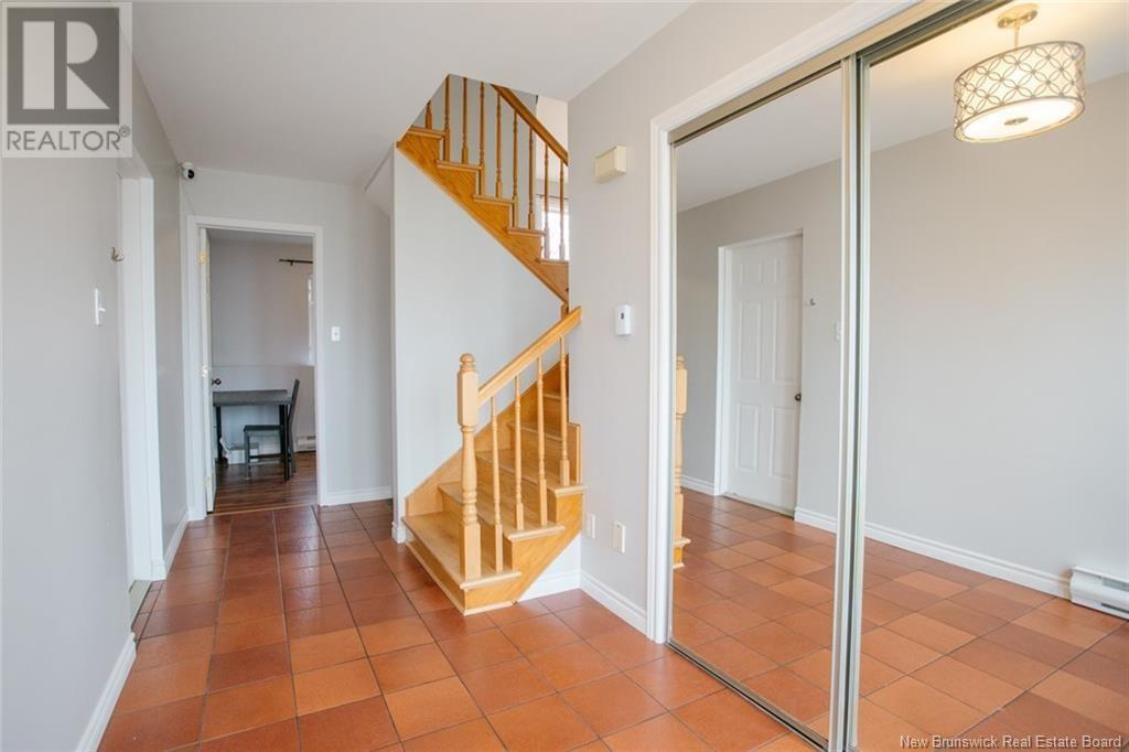 28 Cameo Court, Moncton, New Brunswick  E1A 6S2 - Photo 4 - NB119276