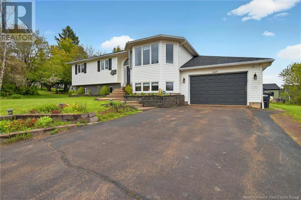 913 Melanson Road, Dieppe, New Brunswick