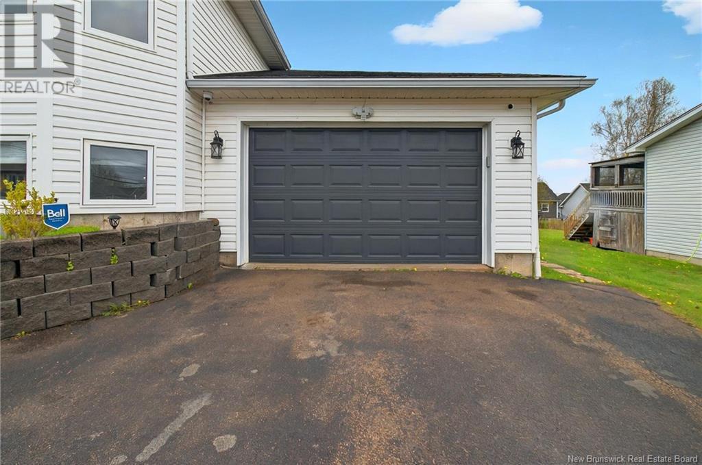 913 Melanson Road, Dieppe, New Brunswick  E1A 7P1 - Photo 42 - NB119342