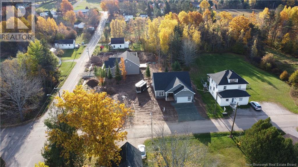 42 Connor Street, Petitcodiac, New Brunswick  E4Z 4G2 - Photo 3 - NB119355