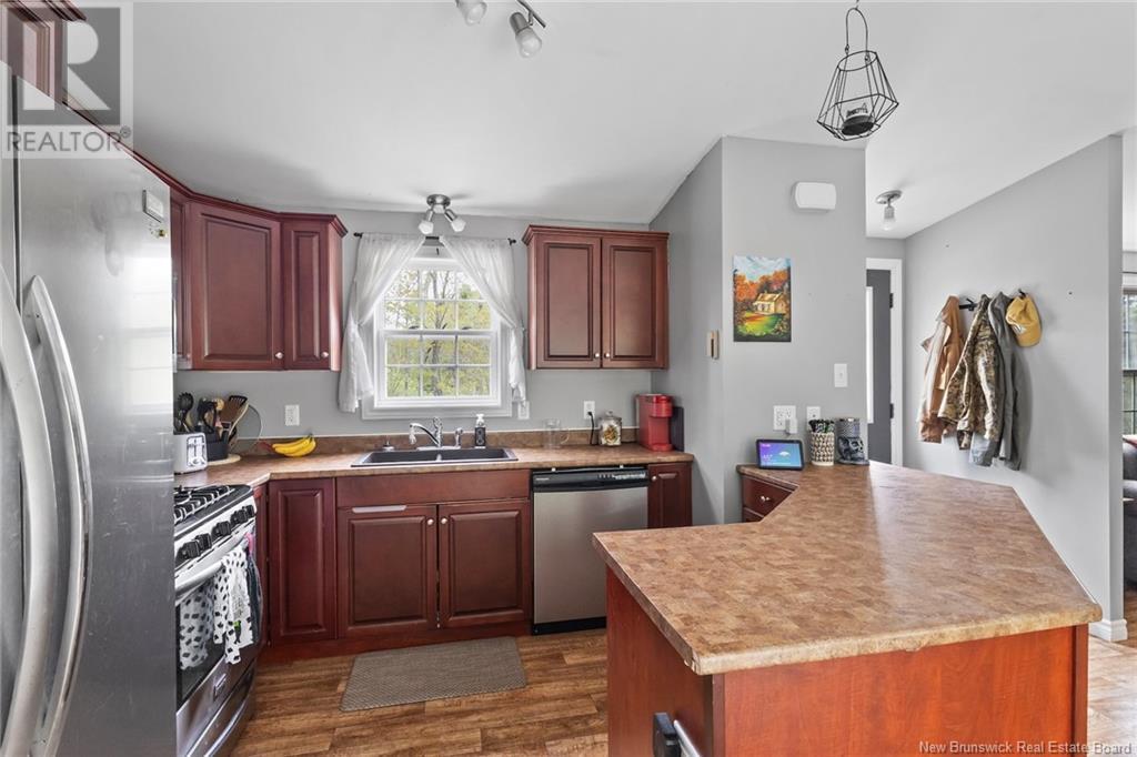 520 Route 102, Burton, New Brunswick  E2V 3K2 - Photo 5 - NB119332