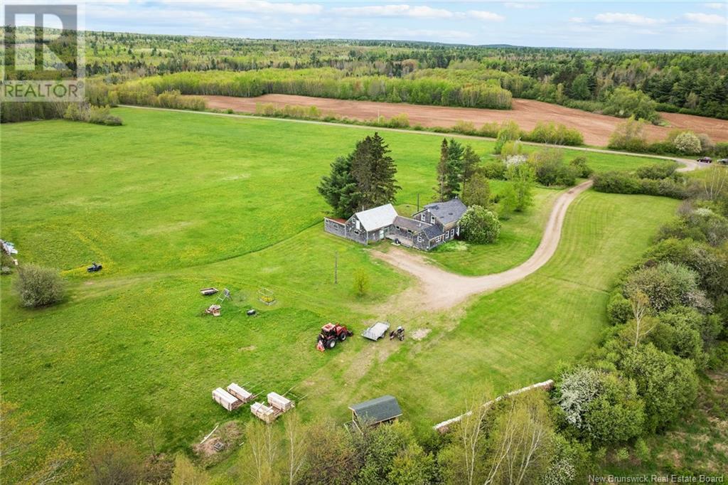 118 Mersereau Road, Hoyt, New Brunswick  E5L 1M4 - Photo 5 - NB119350
