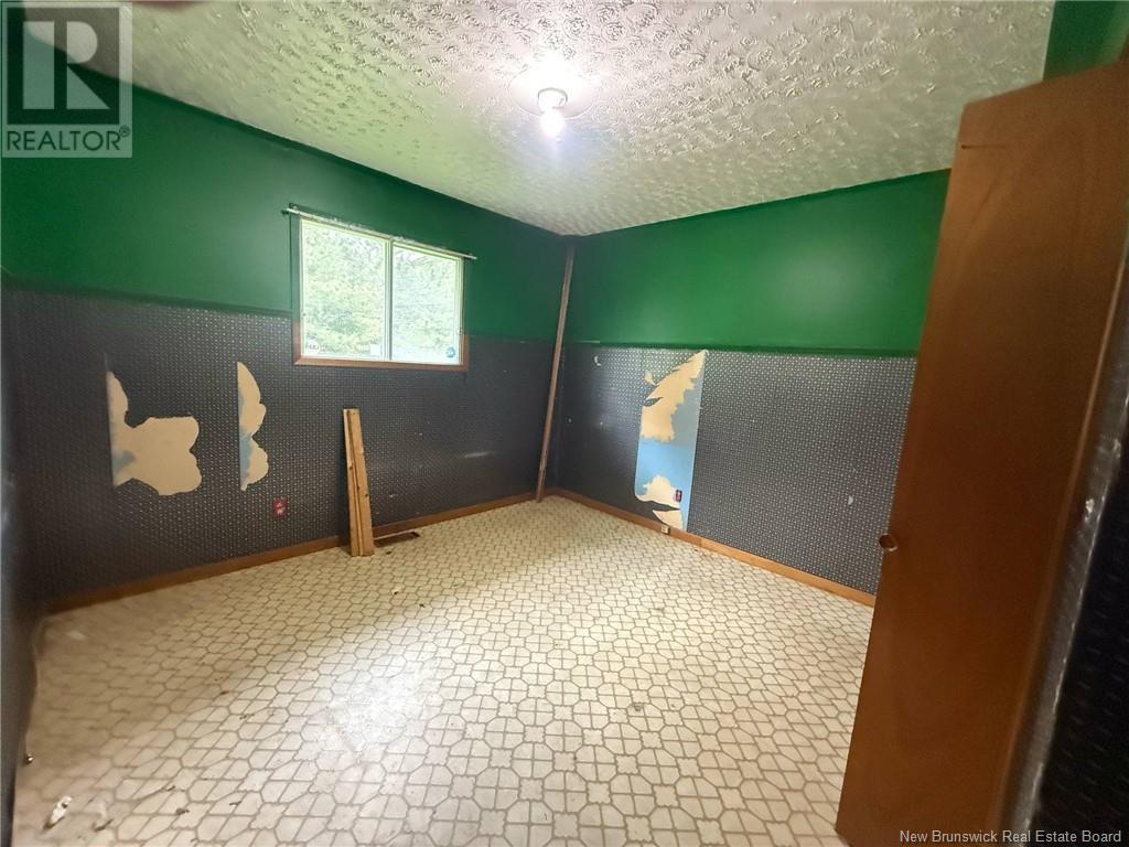 133 Eastwood Drive, Woodstock, New Brunswick  E7M 1P7 - Photo 13 - NB119300