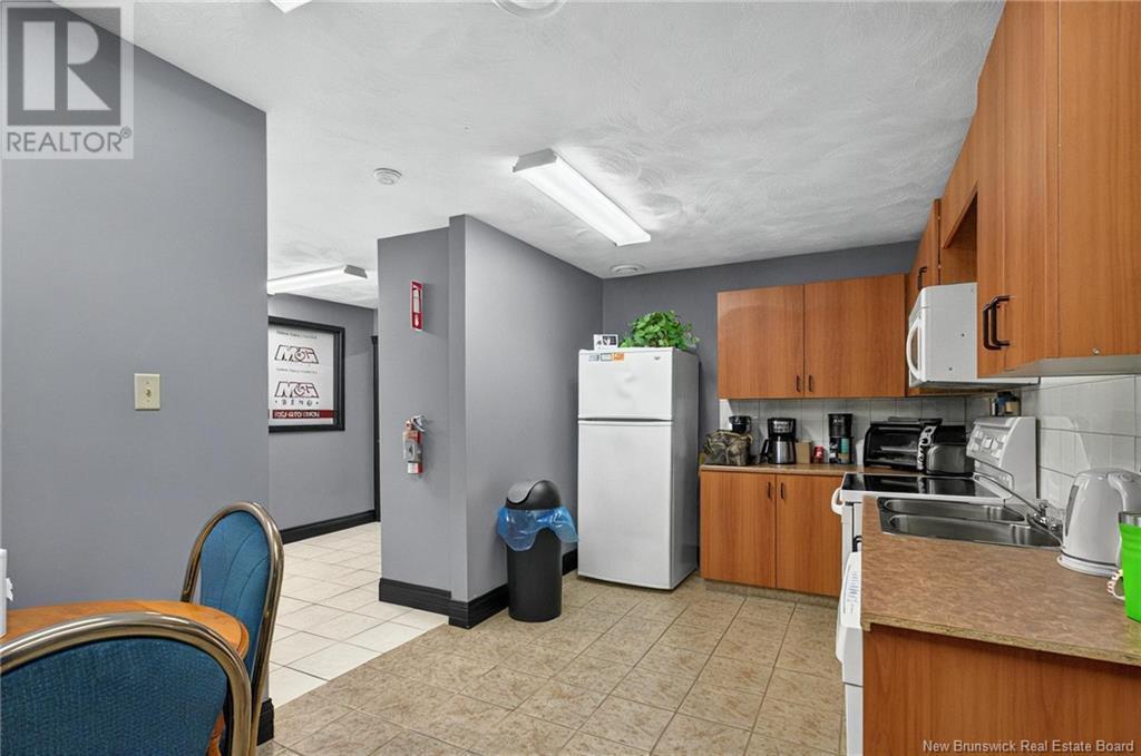 301 Fox Creek Road, Dieppe, New Brunswick  E1A 7M5 - Photo 19 - NB119378