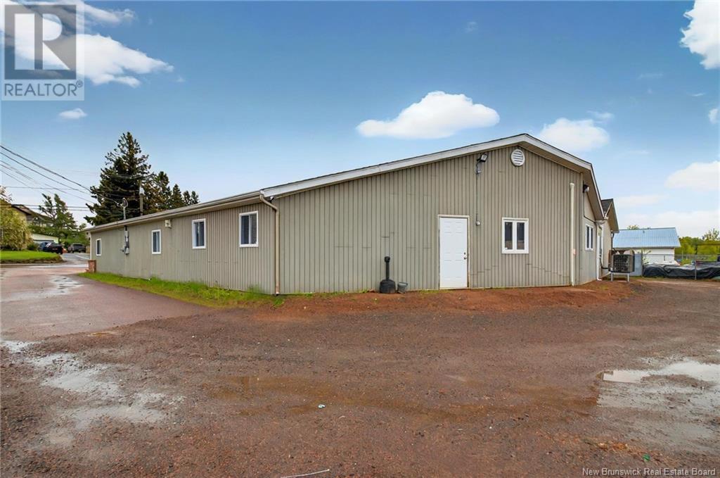 301 Fox Creek Road, Dieppe, New Brunswick  E1A 7M5 - Photo 4 - NB119378