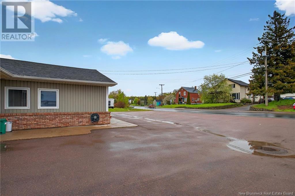 301 Fox Creek Road, Dieppe, New Brunswick  E1A 7M5 - Photo 7 - NB119378