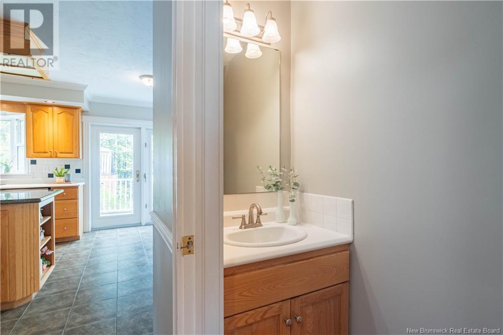 378 Douglas Avenue, Fredericton, New Brunswick  E3A 5T1 - Photo 26 - NB119396