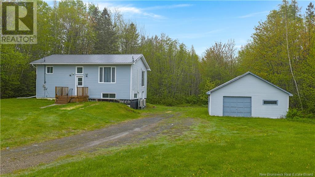 41 Gillett Road, Hoyt, New Brunswick  E2L 2K2 - Photo 2 - NB119273