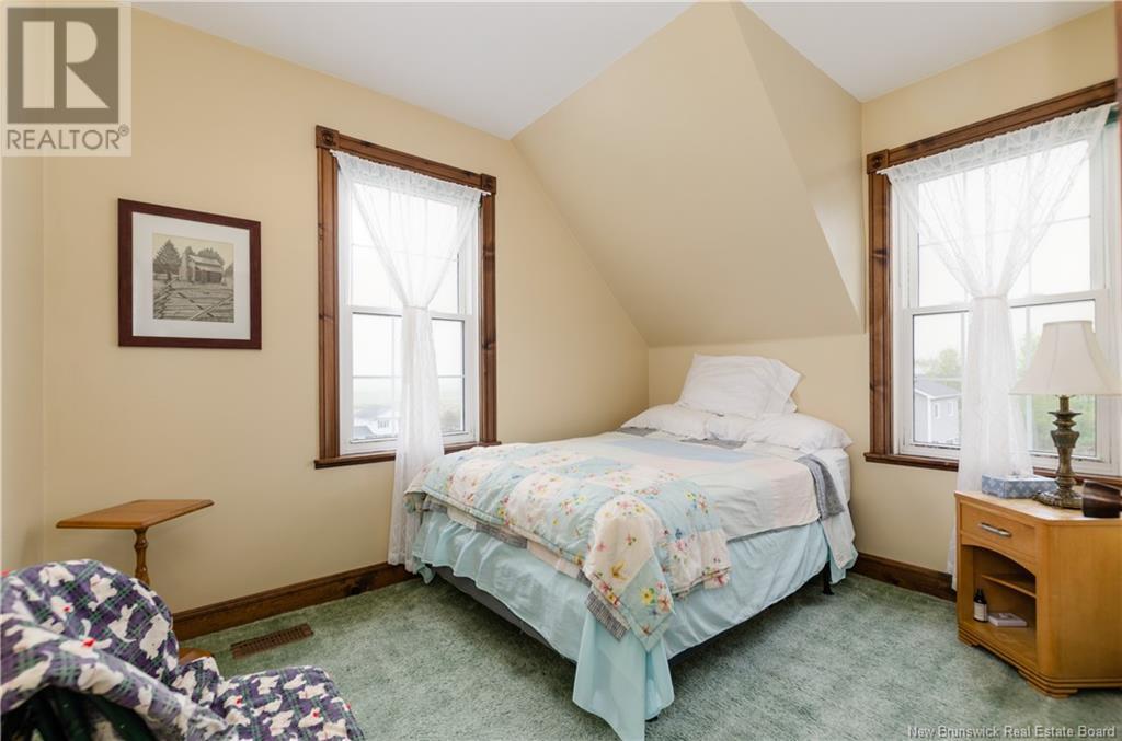 734 Centrale Street, Memramcook, New Brunswick  E4K 3T2 - Photo 16 - NB119381