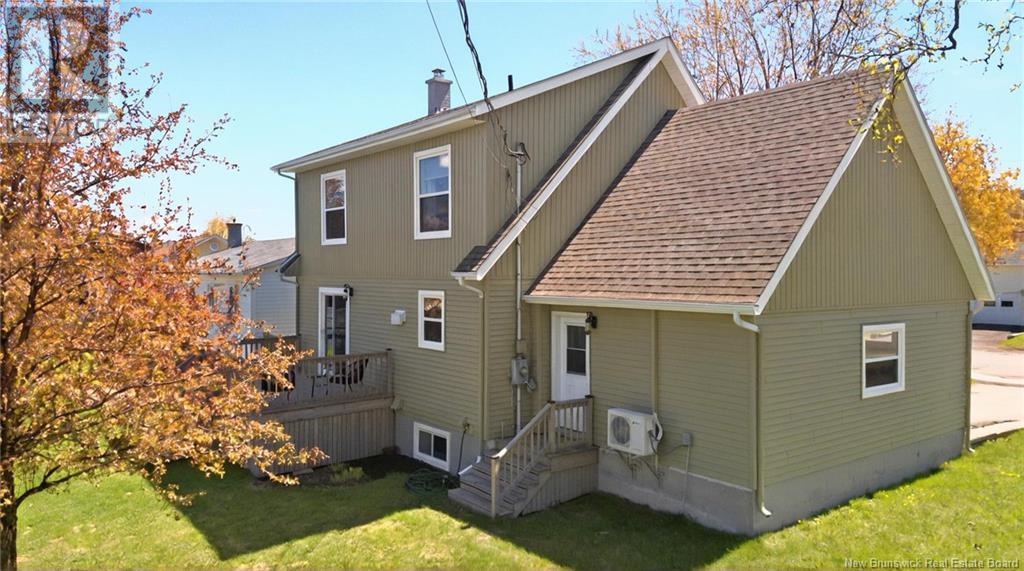 247 Dover Street, Campbellton, New Brunswick  E3N 3L5 - Photo 2 - NB119312