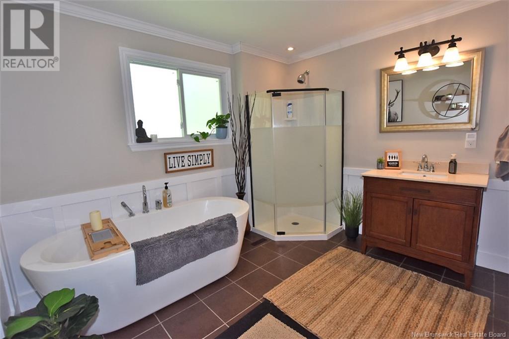 21 Hossack Street, Fredericton, New Brunswick  E3A 8S2 - Photo 31 - NB119479