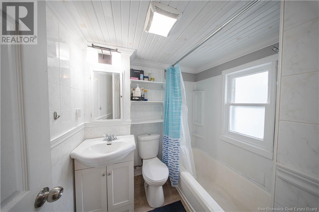 89 Broadway Street, Moncton, New Brunswick  E1A 3Y1 - Photo 12 - NB119266
