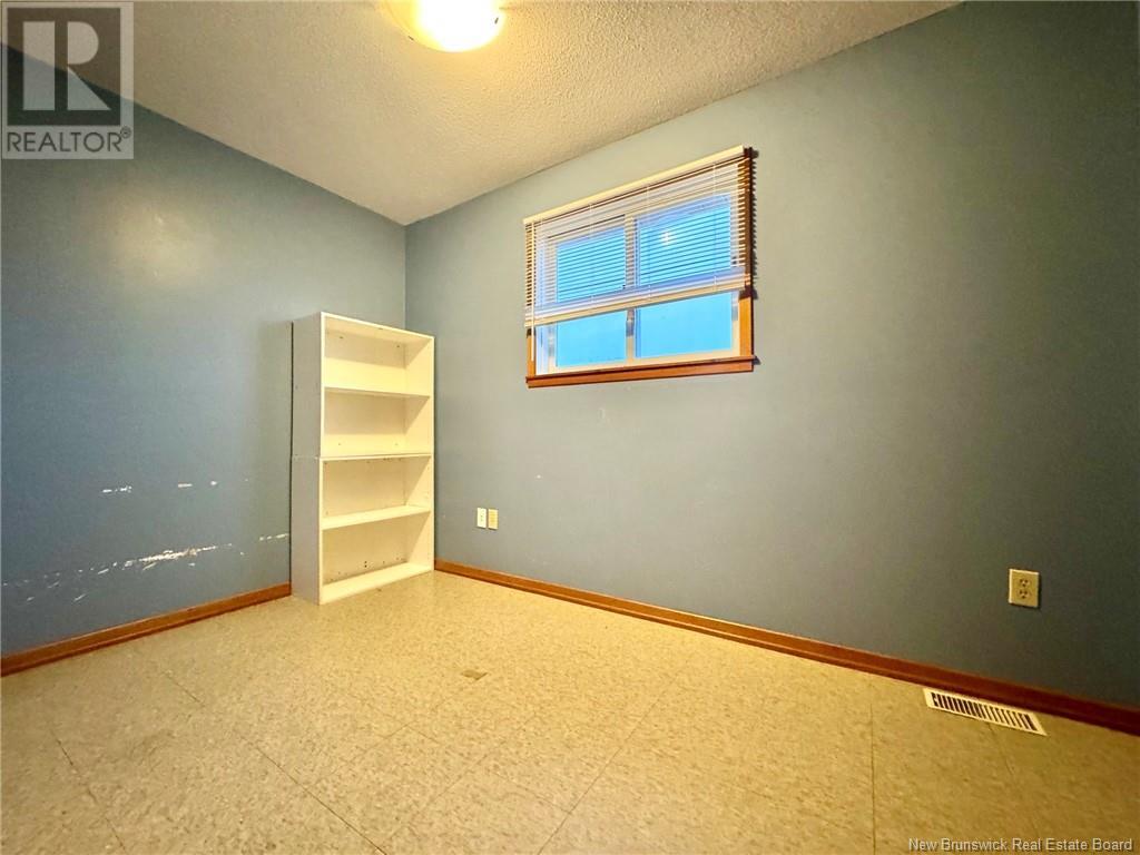 183 King Street, Miramichi, New Brunswick  E1N 2P1 - Photo 17 - NB119487