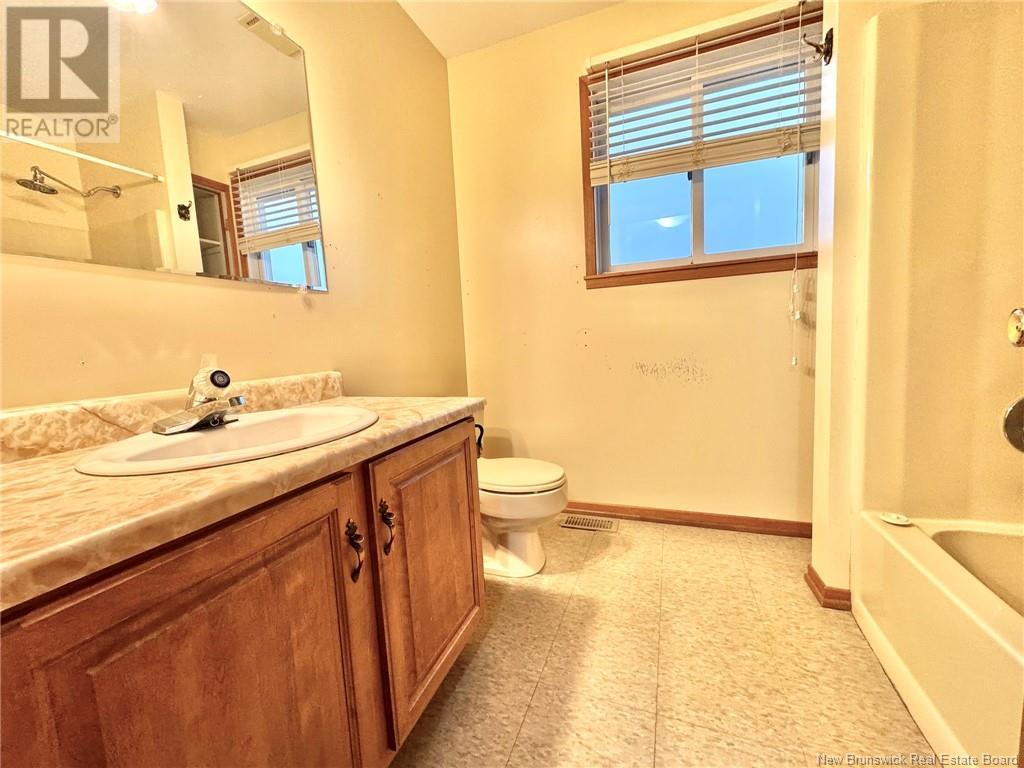 183 King Street, Miramichi, New Brunswick  E1N 2P1 - Photo 24 - NB119487