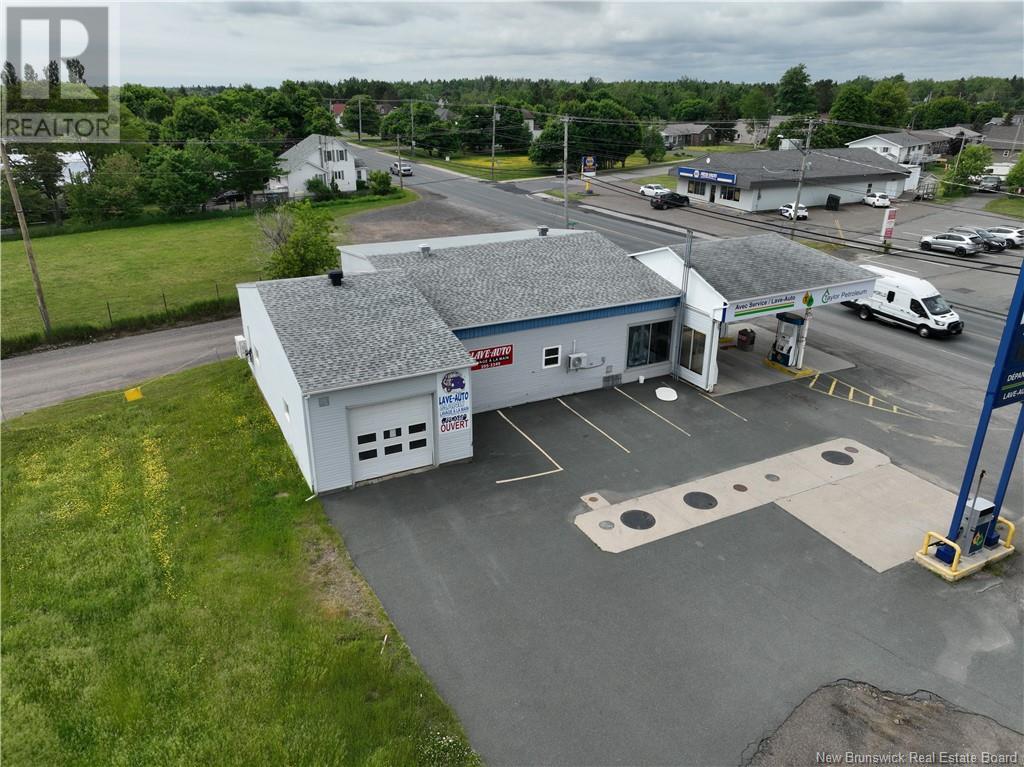 3740 Rue Principal, Tracadie, New Brunswick  E1X 1C0 - Photo 4 - NB119418