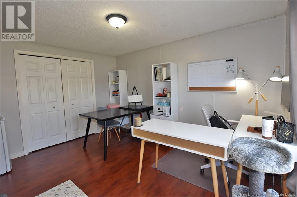 16 Scotch Pine Road, Moncton, New Brunswick  E1H 3C5 - Photo 9 - NB119478