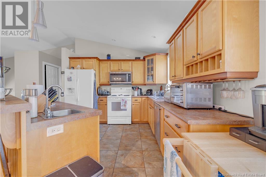 273 Hampton Road, Quispamsis, New Brunswick  E2E 4P5 - Photo 7 - NB119322