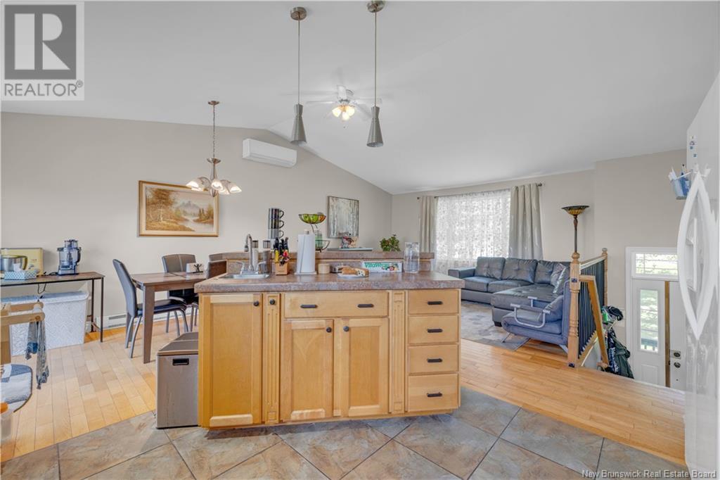 273 Hampton Road, Quispamsis, New Brunswick  E2E 4P5 - Photo 8 - NB119322