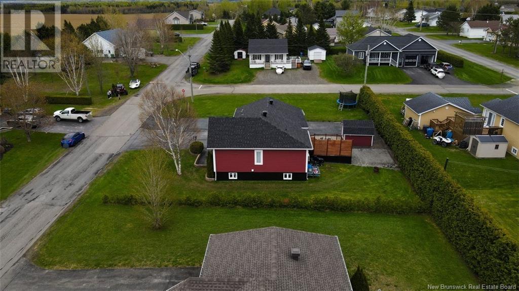 9 Banville Street, Saint-Quentin, New Brunswick  E8A 1A6 - Photo 27 - NB119302