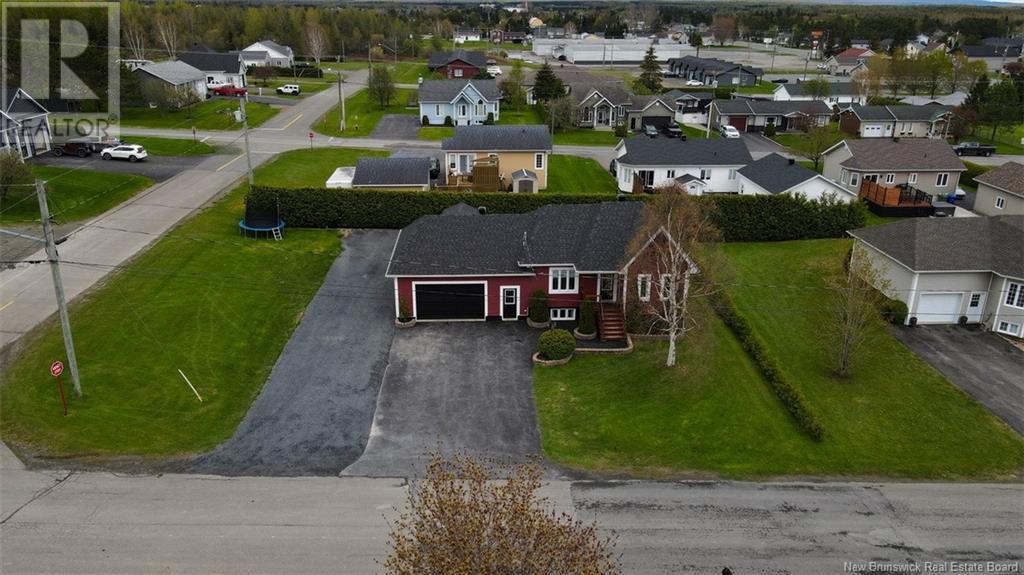9 Banville Street, Saint-Quentin, New Brunswick  E8A 1A6 - Photo 38 - NB119302