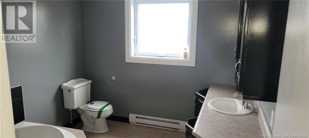 3000 Paulin Street, Bas-Caraquet, New Brunswick  E1W 6B6 - Photo 20 - NB119458